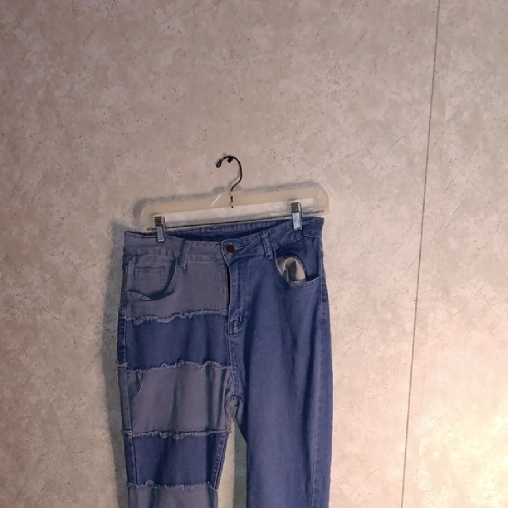 Classic Denim Women's Straight Leg Jeans